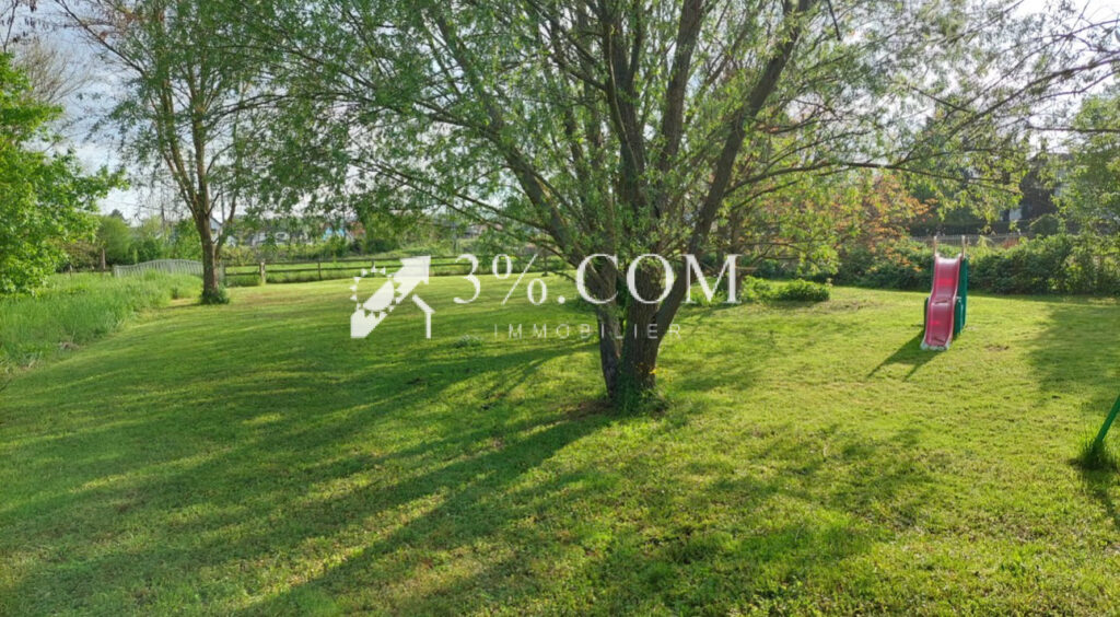 3%COM Belle demeure avec piscine du 27 ares – 8 pièces – 7 chambres – 360 m²