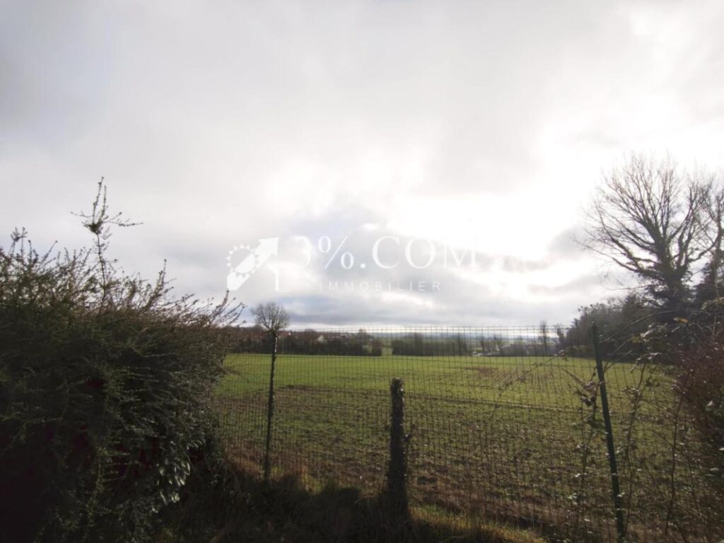 TERRAIN A BATIR A PROXIMITE DE LA CAPELLE – NR pièces – NR chambres – 998 m²