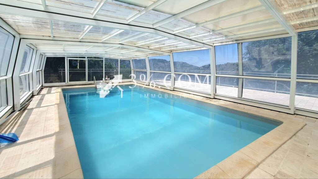 Maison 200m2 ENVIRONNEMENT EXCEPTIONNEL ! – 7 pièces – 3 chambres – 197 m²