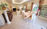 Villa spacieuse avec sous-sol total – 5 pièces – 3 chambres – 145 m²