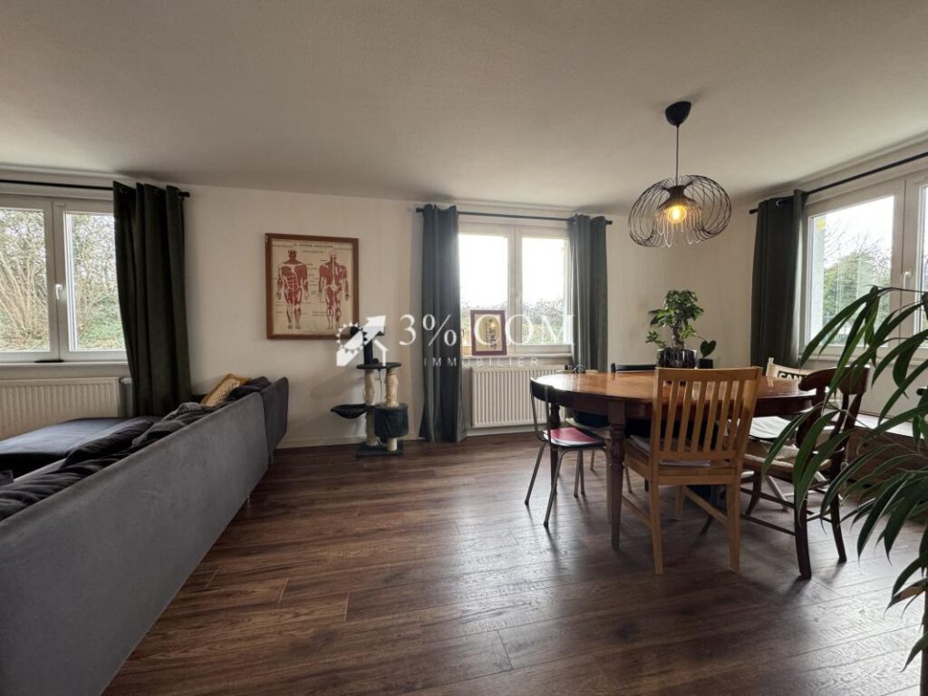 3%COM Jolie maison rénovée avec 4 chambres proximité Hochfel – 6 pièces – 4 chambres – 152 m²