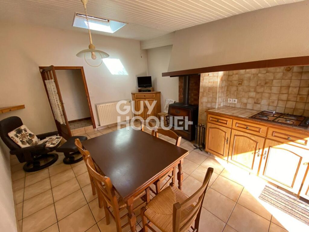 Maison Vouvant – 3 pièces – 2 chambres – 120 m²