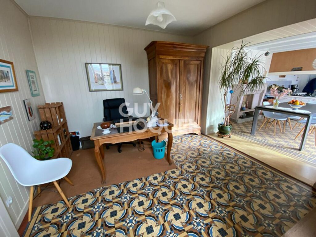 Maison Fontenay Le Comte 7 pièce(s) – 7 pièces – 4 chambres – 145 m²