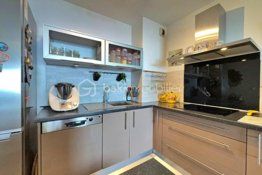 Appartement à vendre à Les avirons — Vue mer — photo 4