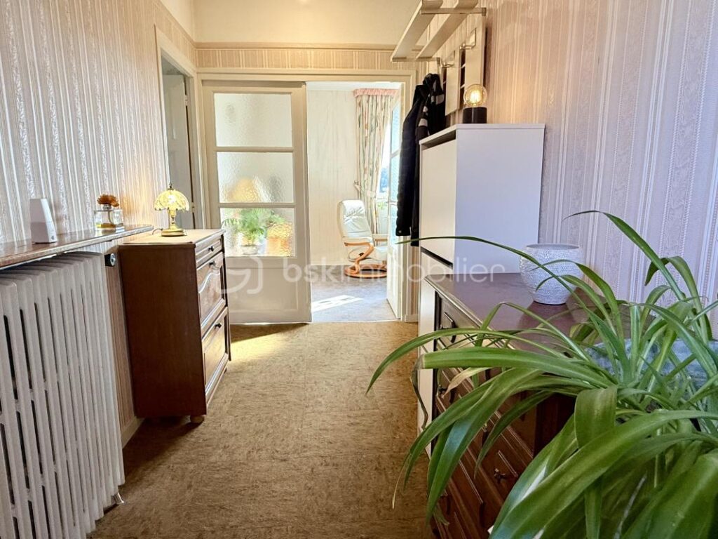 Maison individuelle 4 chambres, vue dominante – 5 pièces – 4 chambres – 99 m²