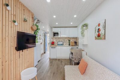 *** MAISONNETTE DE 40 m² AVEC PARKING – FRONTIGNAN PLAGE *** – 3 pièces – 2 chambres – 40 m²