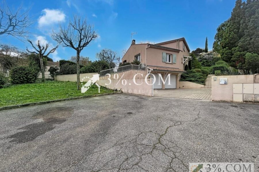 Maison à vendre à Monteleger