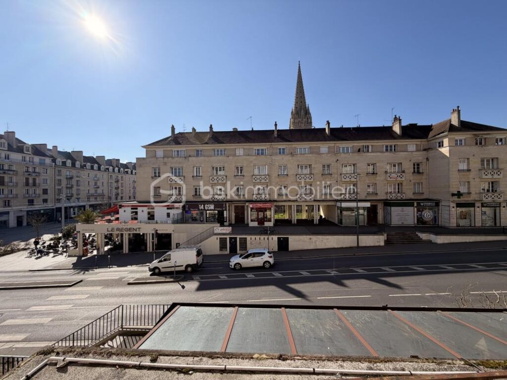 ADRESSE HISTORIQUE POUR UN APPARTEMENT IDÉALEMENT PLACÉ ! – 3 pièces – 2 chambres – 53 m²