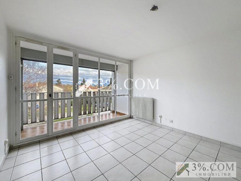 Appartement T3 avec balcon et cave – 3 pièces – 2 chambres – 65 m²