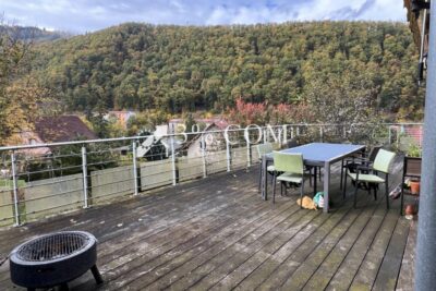 Jolie Maison à vendre bénéficiant d&rsquo;une belle vue sur les va – 5 pièces – 3 chambres – 129 m²