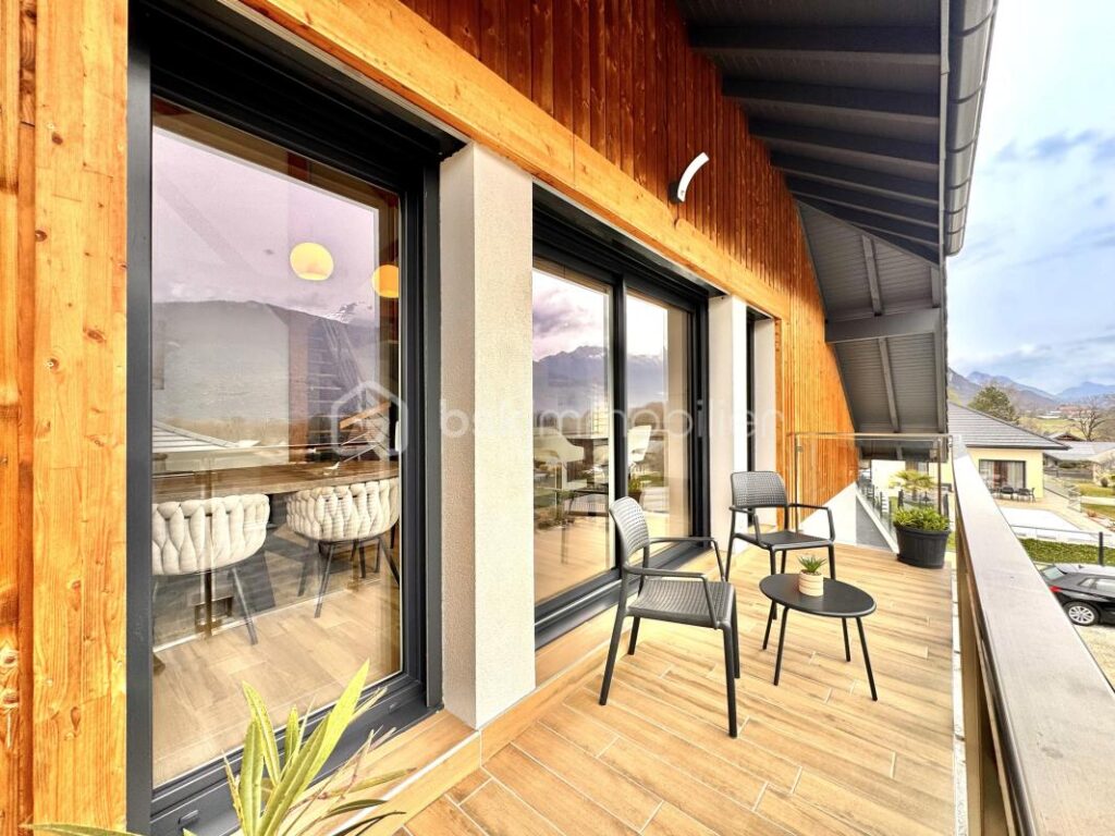 Duplex 143 m² – 1km du lac – 3 chambres – 4 pièces – 3 chambres – 97 m²