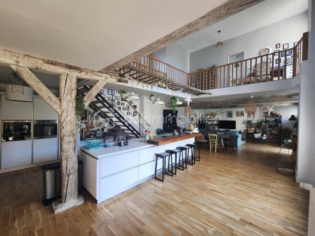 Magnifique Maison d’Exception avec Confort Moderne et Charme de l’Ancien ! – 6 pièces – 4 chambres – 392 m²