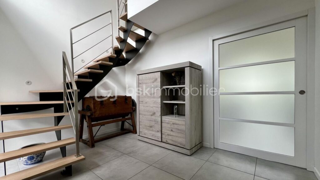 Maison Contemporaine PIRAINO – 6 pièces – 4 chambres – 190 m²