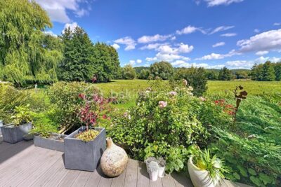 Élégante maison contemporaine de 149 m² au cœur d’un environnement privilégié – 5 pièces – 3 chambres – 149 m²