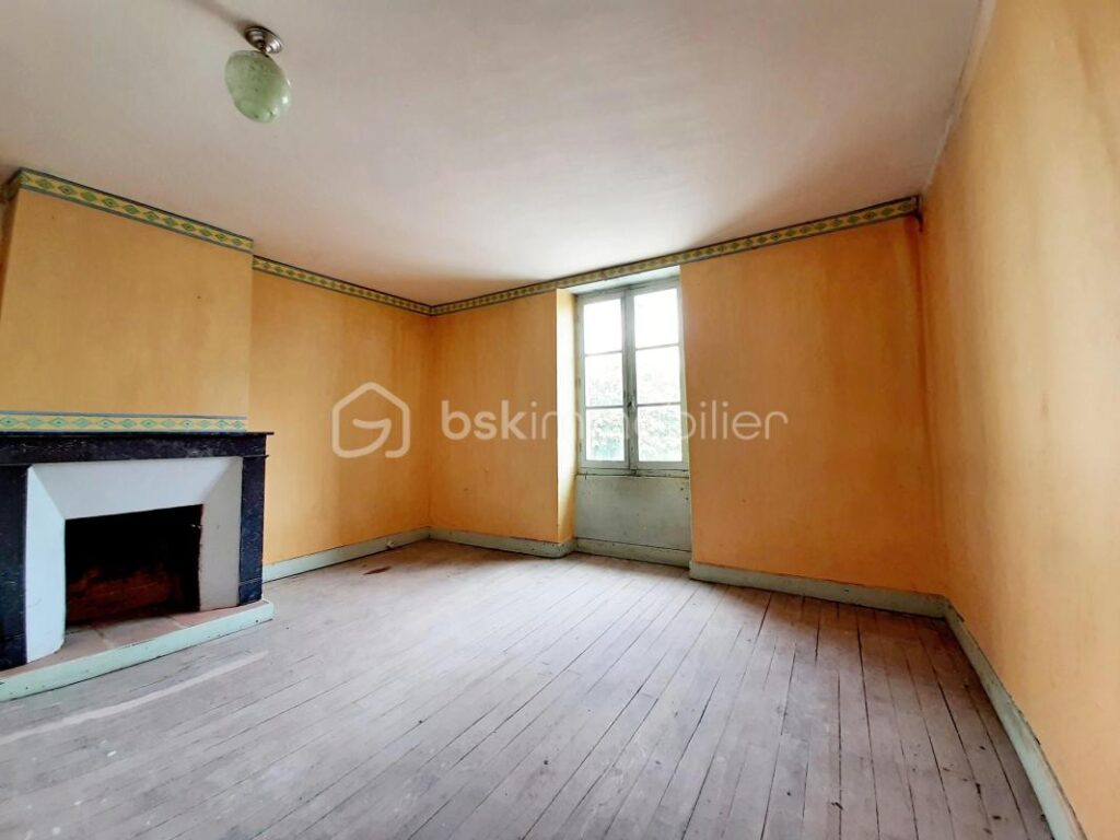 Maison 6 pièces 120 m² avec grange attenante – 6 pièces – 4 chambres – 120 m²