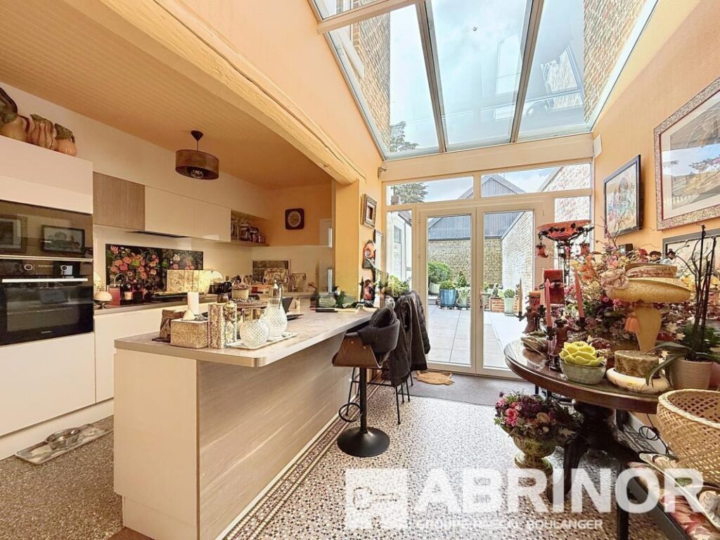 Maison de charme – Quartier Saint-Acheul – Amiens – 5 pièces – 3 chambres – 117 m²