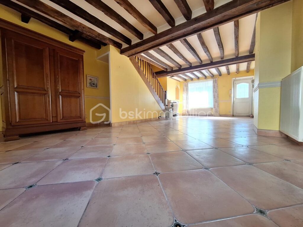 Bord de loire et fort potentiel ! – 3 pièces – 2 chambres – 113 m²