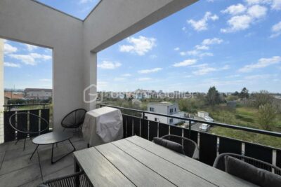 Appartement T3 – Terrasse sud-est, vue dégagée, résidence récente avec ascenseur – 3 pièces – 2 chambres – 67 m²