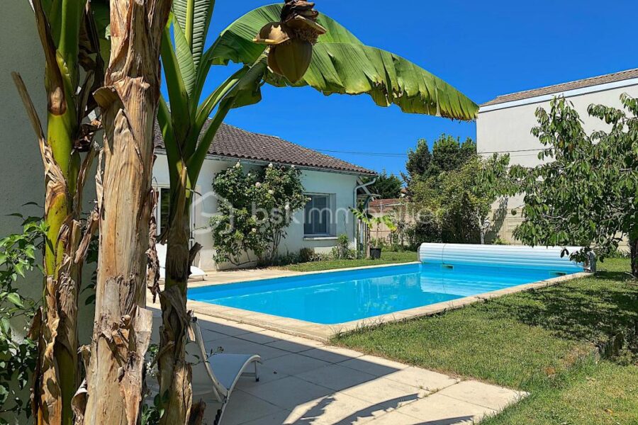 Maison à vendre à Merignac