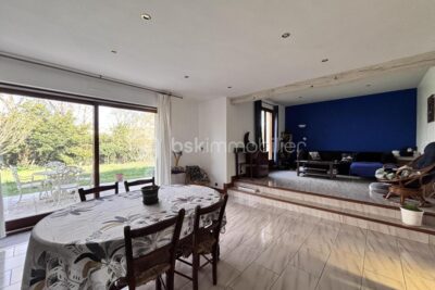 Maison avec sous sol – jardin – COUFFOULEUX – 4 pièces – 3 chambres – 120 m²