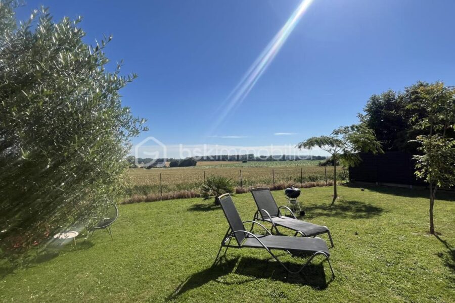 Maison à vendre à La bazoge — Vue nature — photo 1