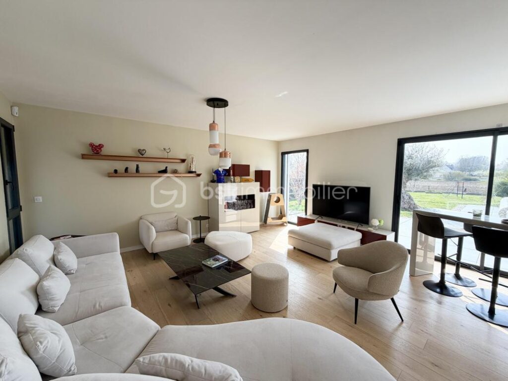 Sublime villa avec piscine à proximité de Troyes – 6 pièces – 4 chambres – 273 m²