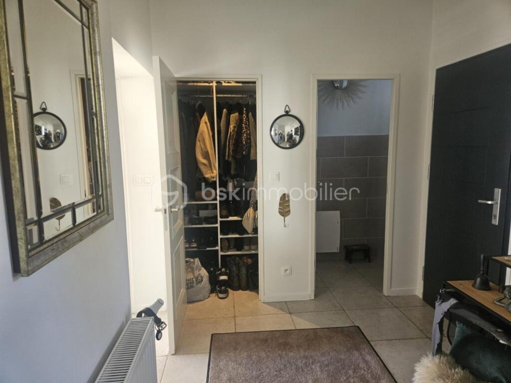 DEMEURE D’EXCEPTION À GOUVIEUX : Luxe, Calme et Proximité – 6 pièces – 4 chambres – 197 m²