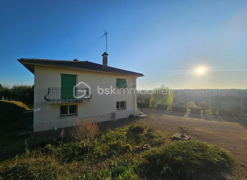 Coup de cœur – Vue imprenable – 6 pièces – 4 chambres – 113 m²