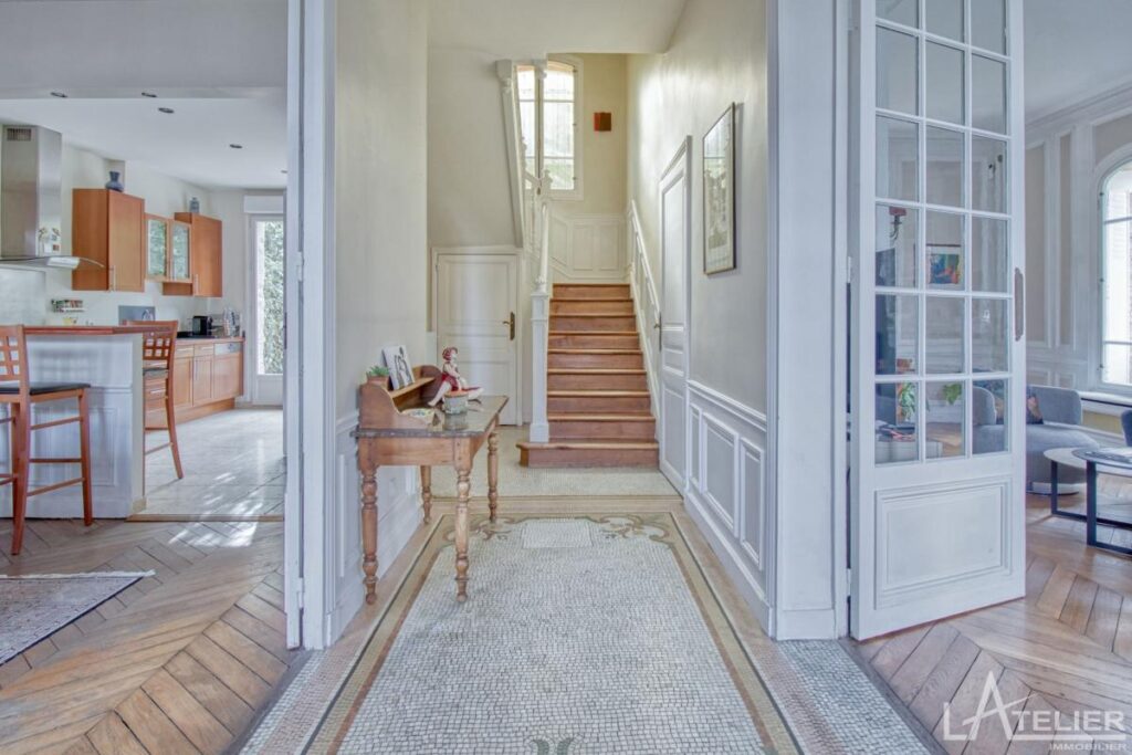 La belle aux Coteaux souriants – 9 pièces – 5 chambres – 195 m²