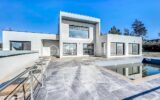 *** SUBLIME VILLA CONTEMPORAINE DE 198M2, AVEC PISCINE ET GARAGE *** – 6 pièces – 4 chambres – 198 m²