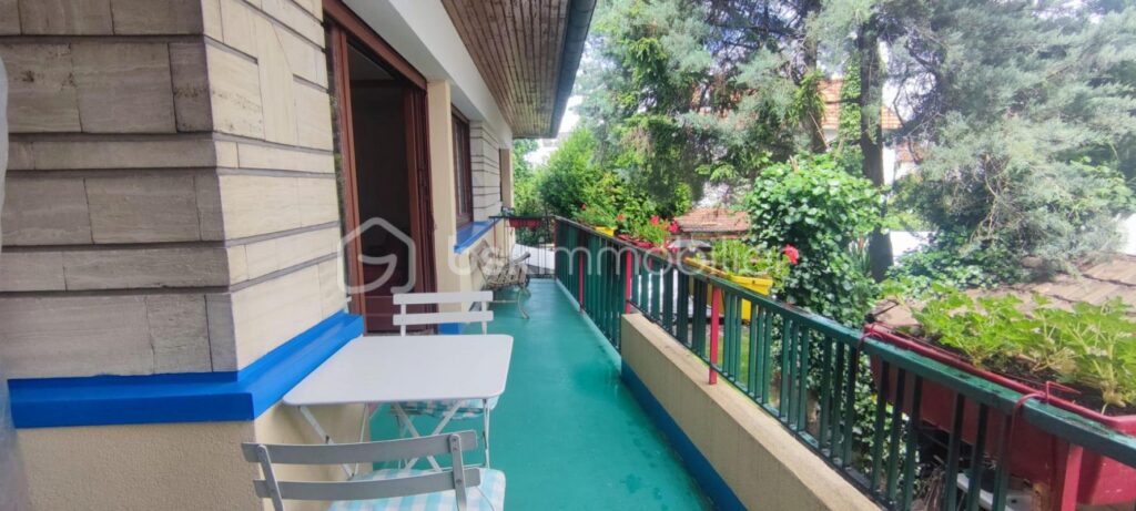 Maison Rare aux Volumes Exceptionnels de 230 M² – 8 pièces – 4 chambres – 230 m²