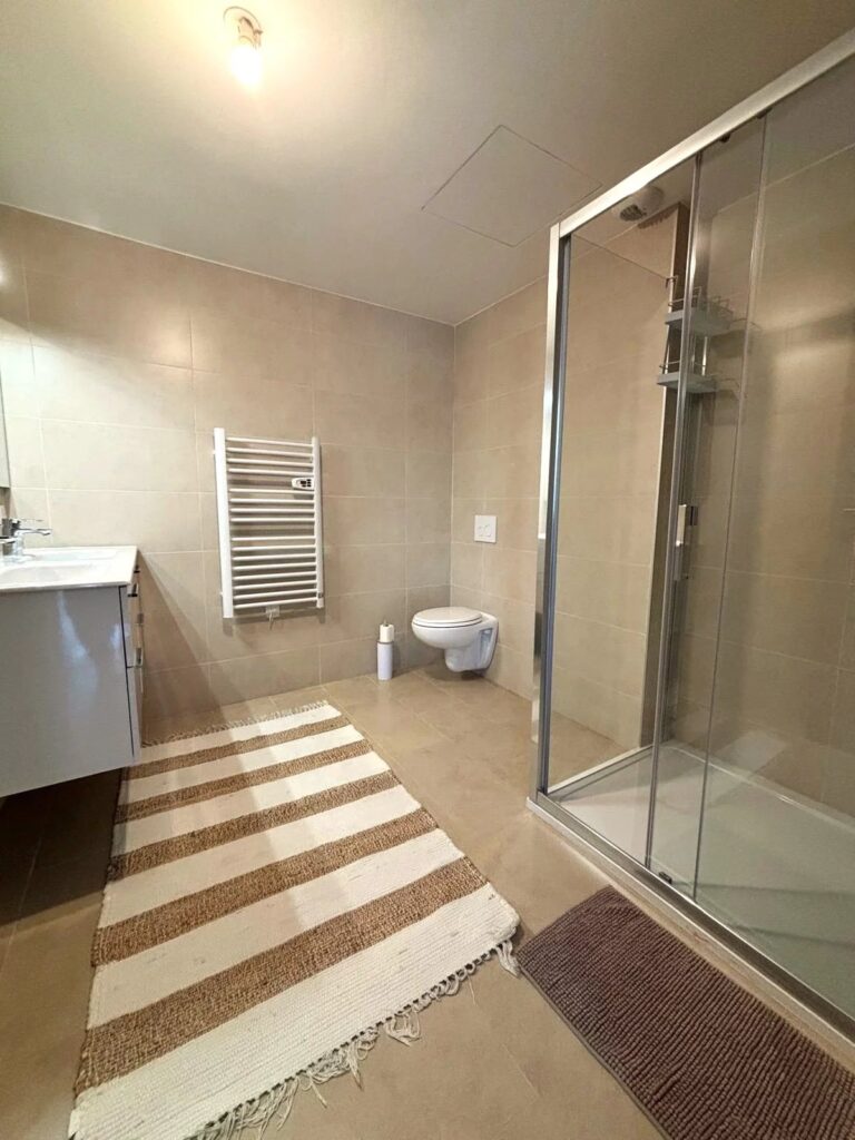 Appartement Moderne avec Vue Mer à Ajaccio – 4 pièces – NR chambres – 110 m²