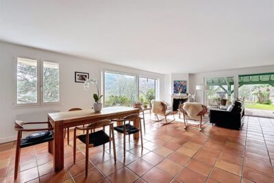 Vente Maison de 230m² à ASCAIN – 6 pièces – 4 chambres – 230 m²