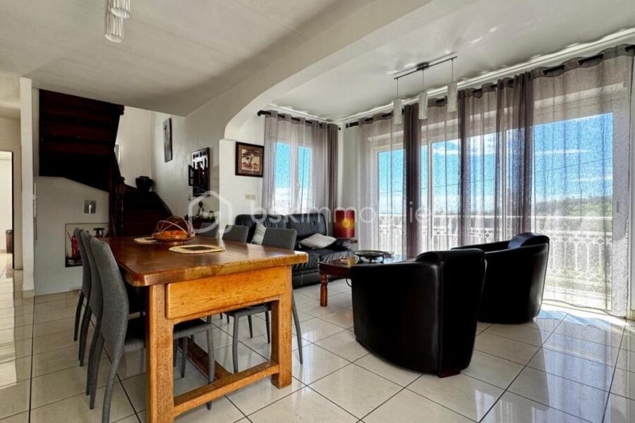 Maison à vendre à Les avirons — Vue mer — photo 5