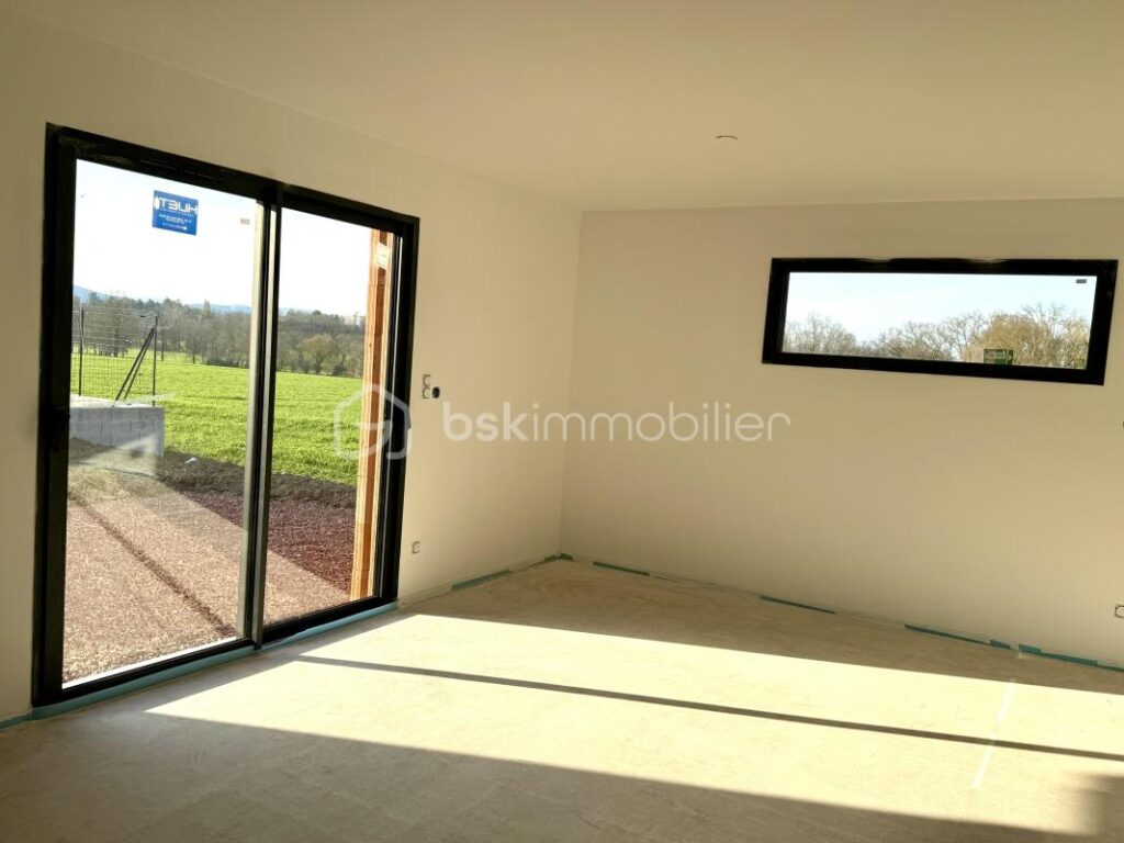 Maison Neuve 136m2 – 4 pièces – 3 chambres – 136 m²