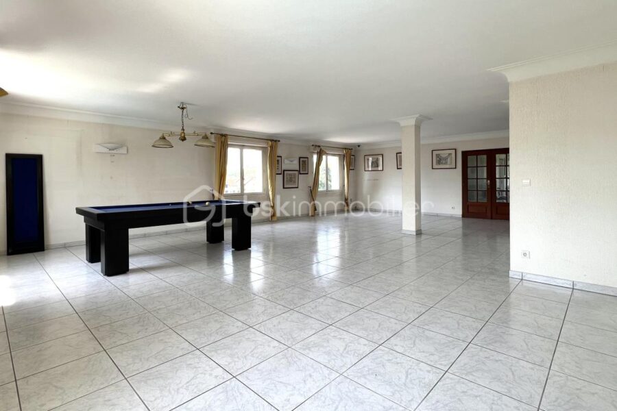 Maison à vendre à Gelos
