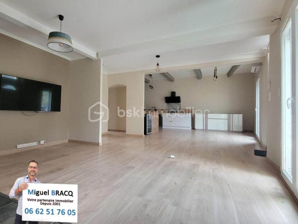 Coup de coeur ! maison F4 avec séjour cuisine de 52 m² + terrasse + parking + garage sur Lespignan 34710 – 4 pièces – 3 chambres – 107 m²