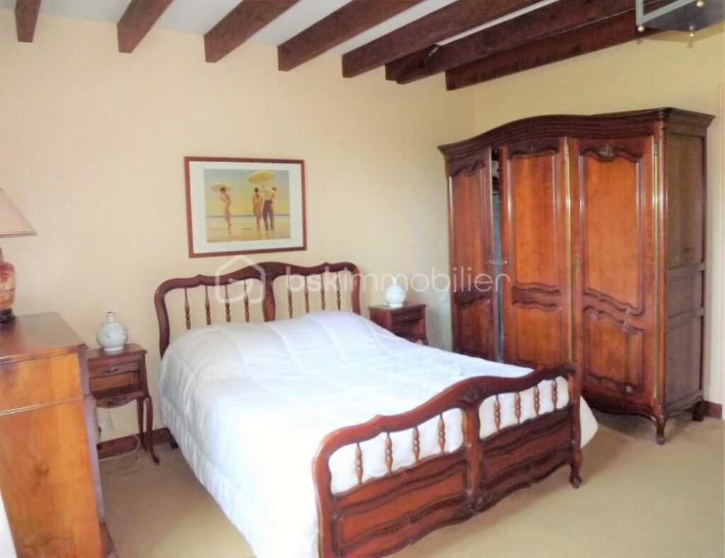 Maison spacieuse, sans vis à vis , au milieu de la nature – 6 pièces – 4 chambres – 145 m²