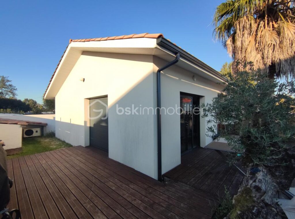 Maison 3 chambres – 4 pièces – 3 chambres – 93 m²