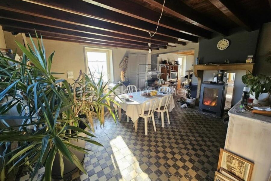 Maison à vendre à Saint jean saint maurice sur loire
