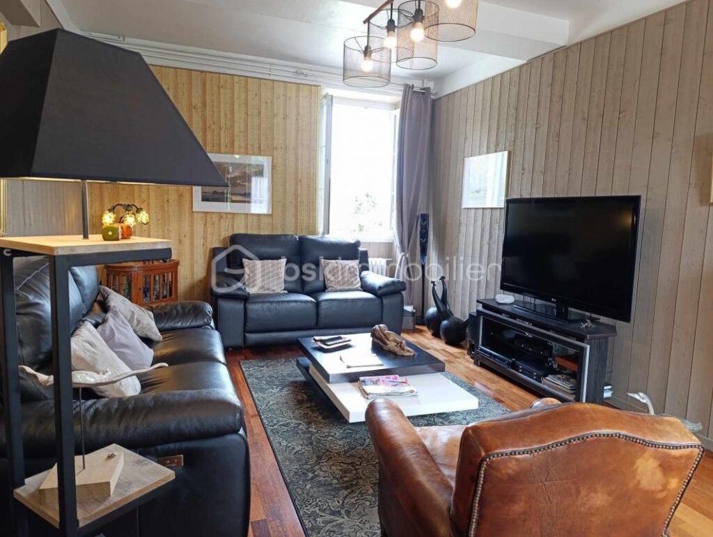 Ma grande maison – 8 pièces – 5 chambres – 299 m²