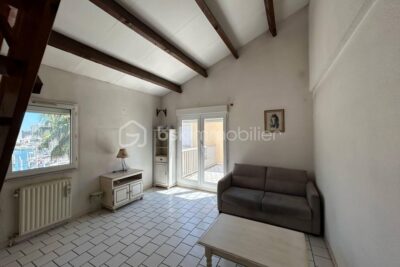 Jolis T2 48m² + mezzanine et terrasse avec vue sur le port de CARNON 34 – 2 pièces – 2 chambres – 48 m²