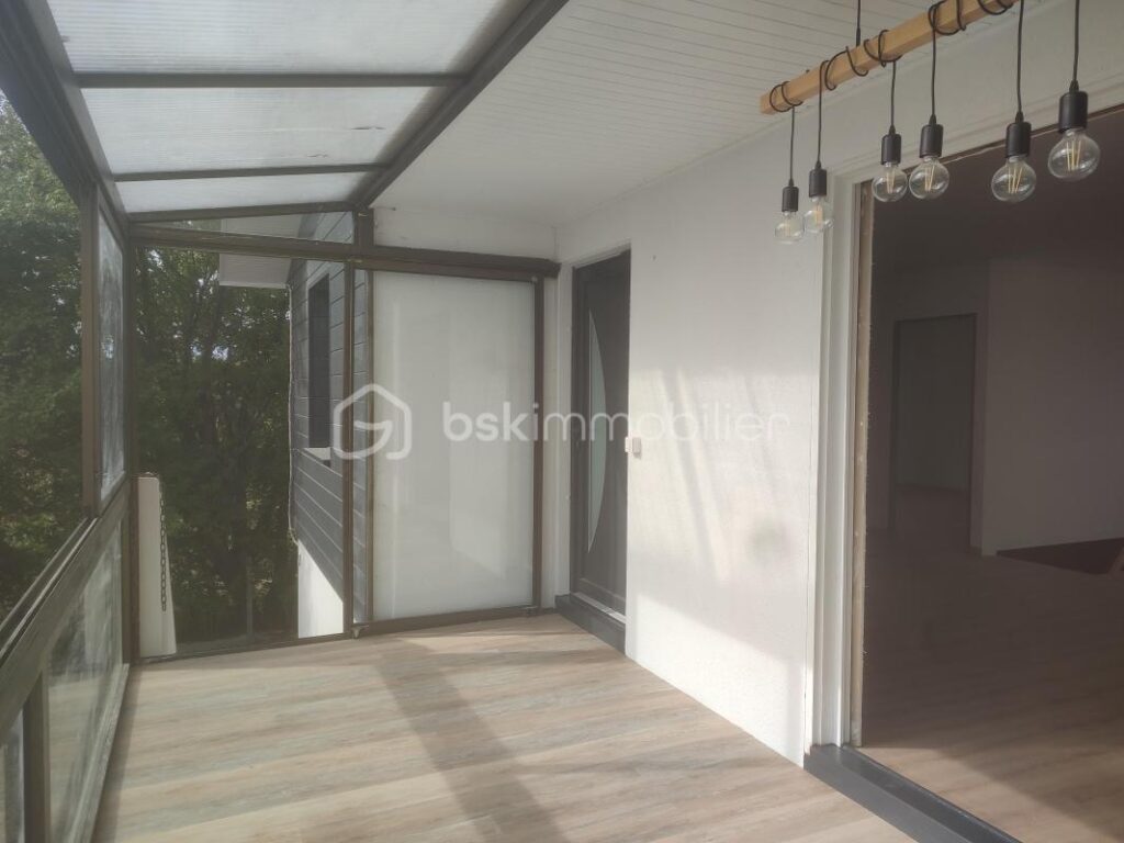 Maison lumineuse aux portes de Toulouse – 7 pièces – 2 chambres – 142 m²