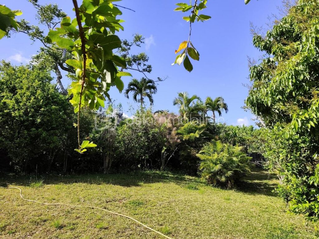 Maison La Montagne I Terrain Piscinable de plus de 1500m² – 6 pièces – 4 chambres – 130 m²