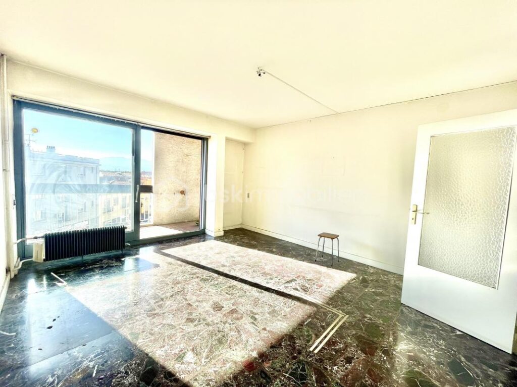 Perpignan Résidence ‘ Le Palace’, Appartement T2, Terrasse, Parking et Piscine ! – 2 pièces – 1 chambre – 62 m²