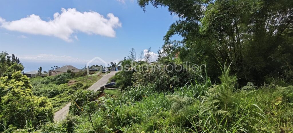 Terrain à vendre 2000 m2 – Saint-Denis – NR pièces – NR chambres – 2063 m²