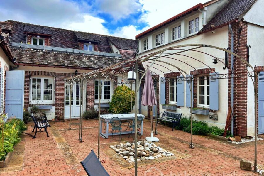 Maison à vendre à Sainte-Gemme-Moronval