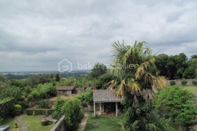 Maison de bourg 96 m2 – 6 pièces – 4 chambres – 96 m²