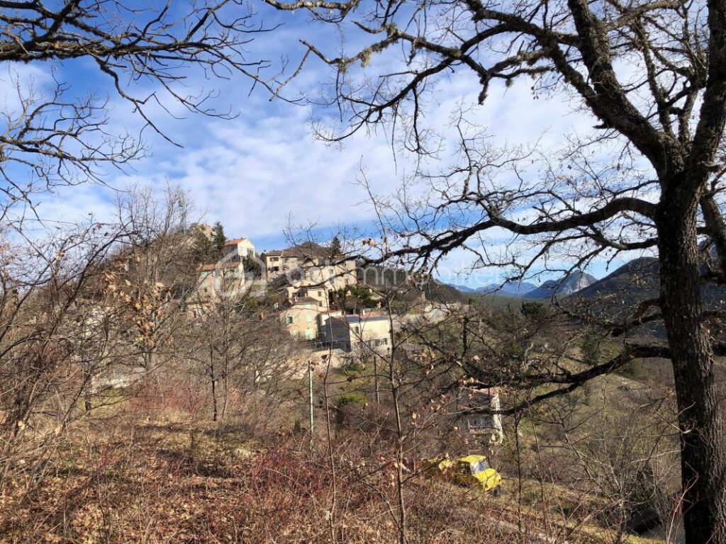 À Vendre – Terrain Constructible de 1 700 m² à Mujouls – NR pièces – NR chambres – 1700 m²