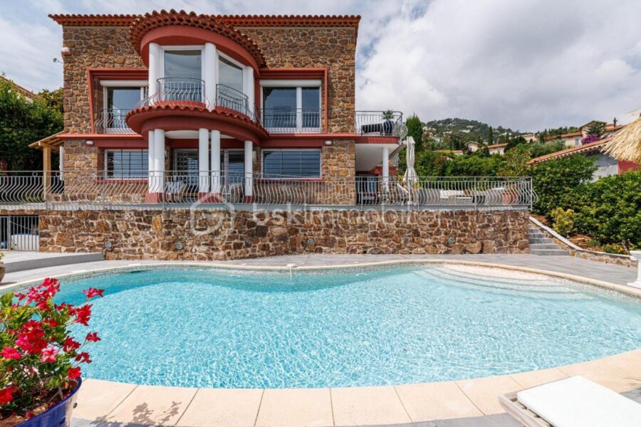 Maison à vendre à Saint raphael